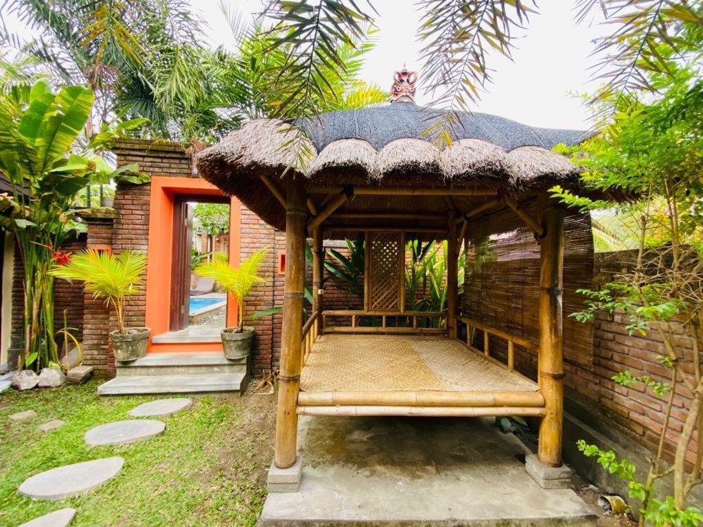 Uma Dewa Homestay Keramas Exterior photo