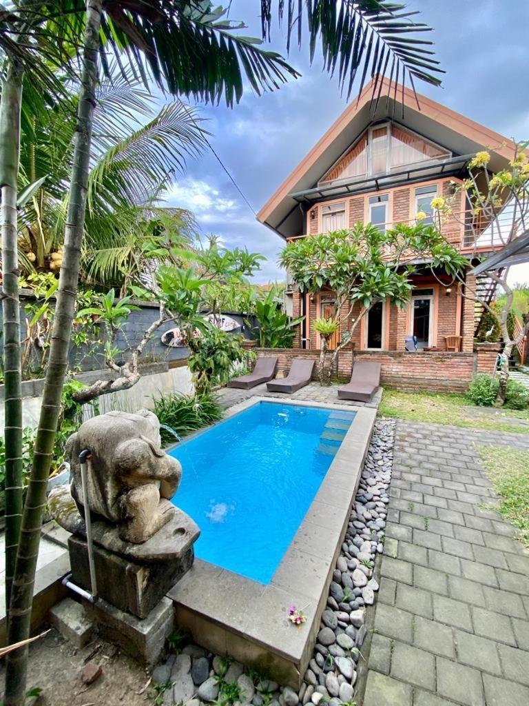 Uma Dewa Homestay Keramas Exterior photo